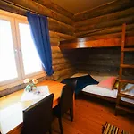 Bed & Breakfast Neljaen Tuulen Tupa *