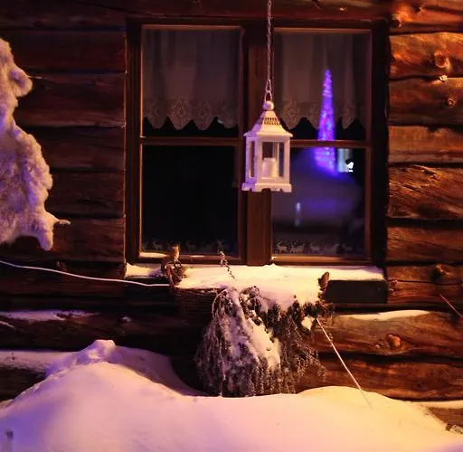 Neljaen Tuulen Tupa Bed and breakfast Kaamanen