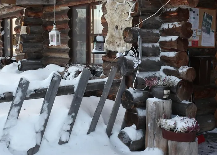 Neljaen Tuulen Tupa Bed and breakfast