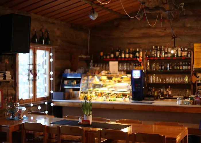 Neljaen Tuulen Tupa *