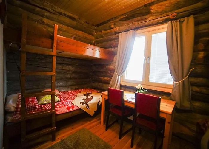 Neljaen Tuulen Tupa Bed and breakfast