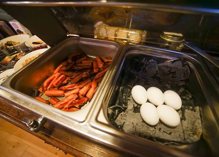 Aamiaismajoitus Neljän Tuulen Tupa