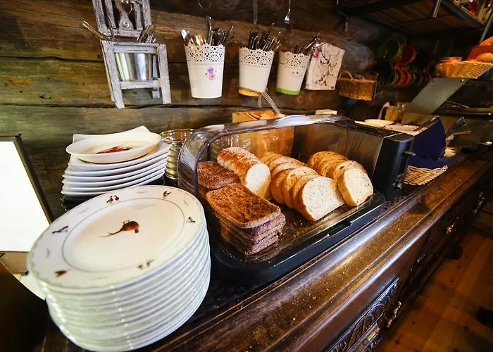 Neljaen Tuulen Tupa *