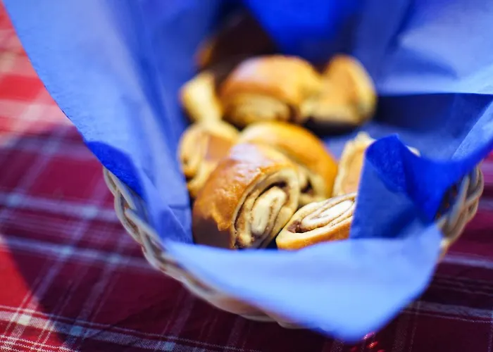 Neljän Tuulen Tupa Aamiaismajoitus *